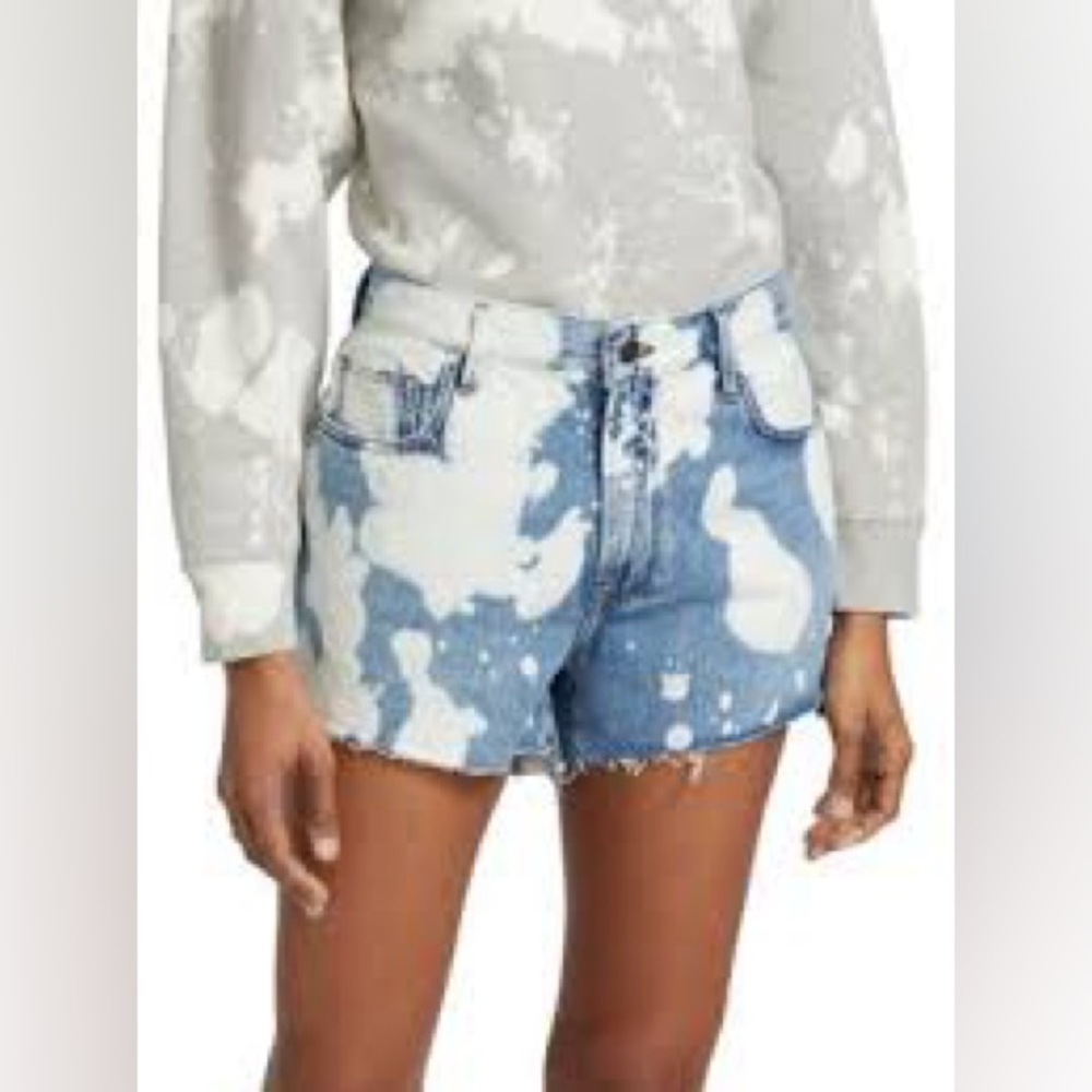 Frame Le Ultra Raw-Edge Bleached Denim Shorts